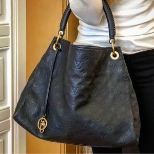💎✨LIKE NEW✨💎 LEATHER EMPREINTE ARTSY MM LOUIS VUITTON